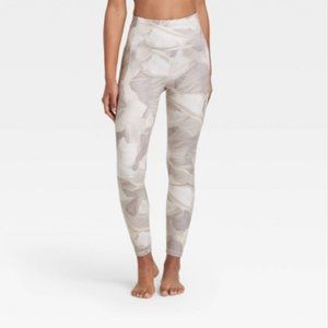 All in Motion Women's Contour Power Waist High-Rise Leggings